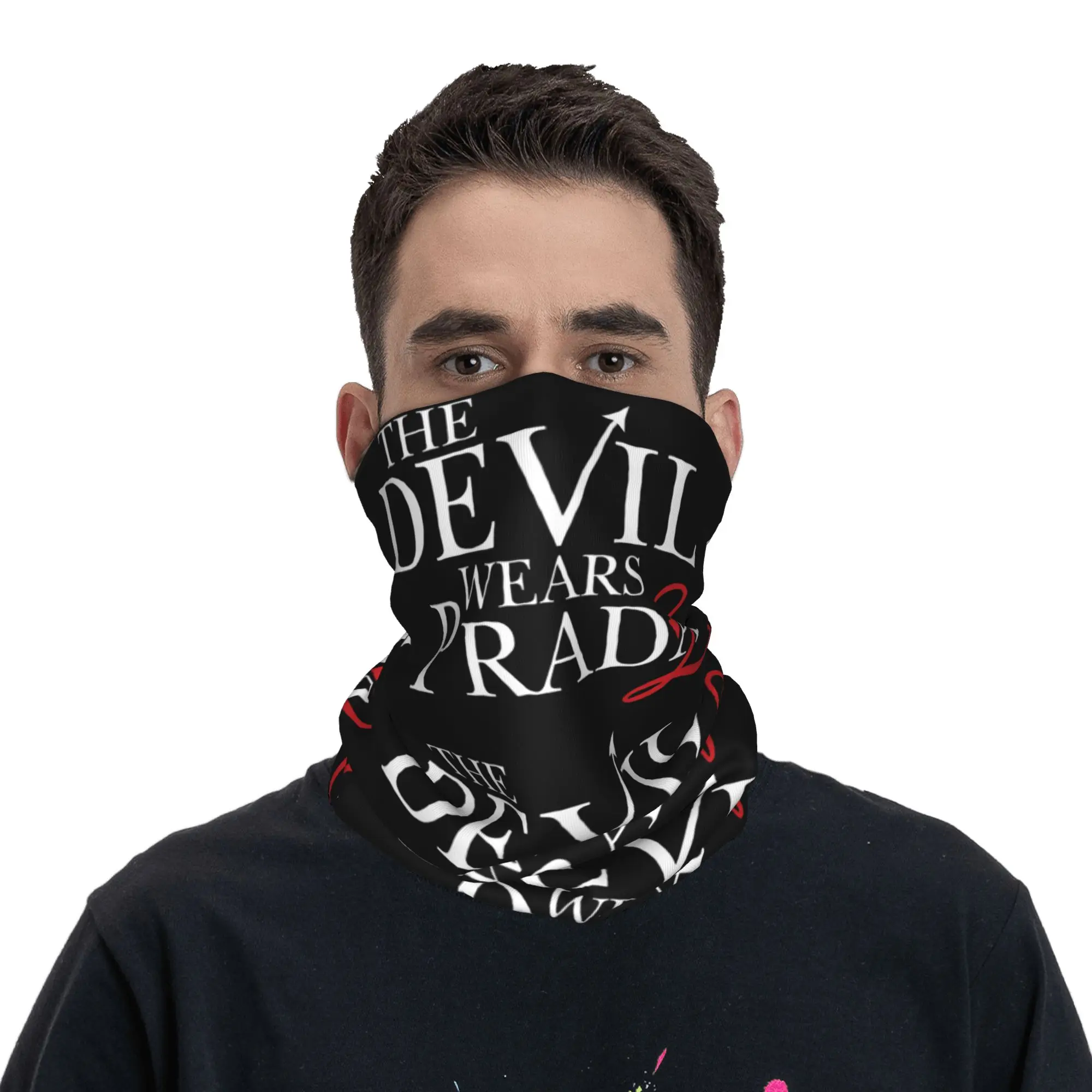 Neuer Comedy-Film „The Devil W – Hunting Outdoor Wear Bewertung und Preis